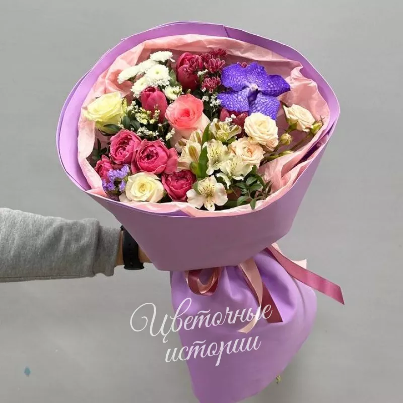 Сборный букет &laquo;Первые бабочки&raquo;