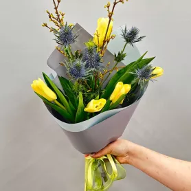 Букет &laquo;Пробуждение весны&raquo; от интернет-магазина «Цветочные истории»