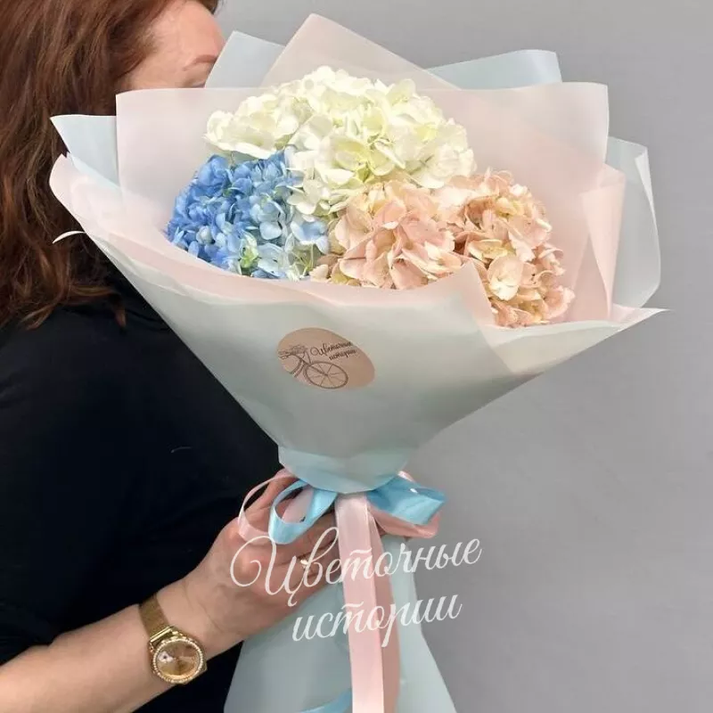 Сборный букет &laquo;Нежные облака&raquo;