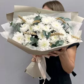 Букет &laquo;Пышный бал&raquo; от интернет-магазина «Цветочные истории»