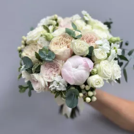 Букет &laquo;Волшебный момент&raquo; от интернет-магазина «Цветочные истории»