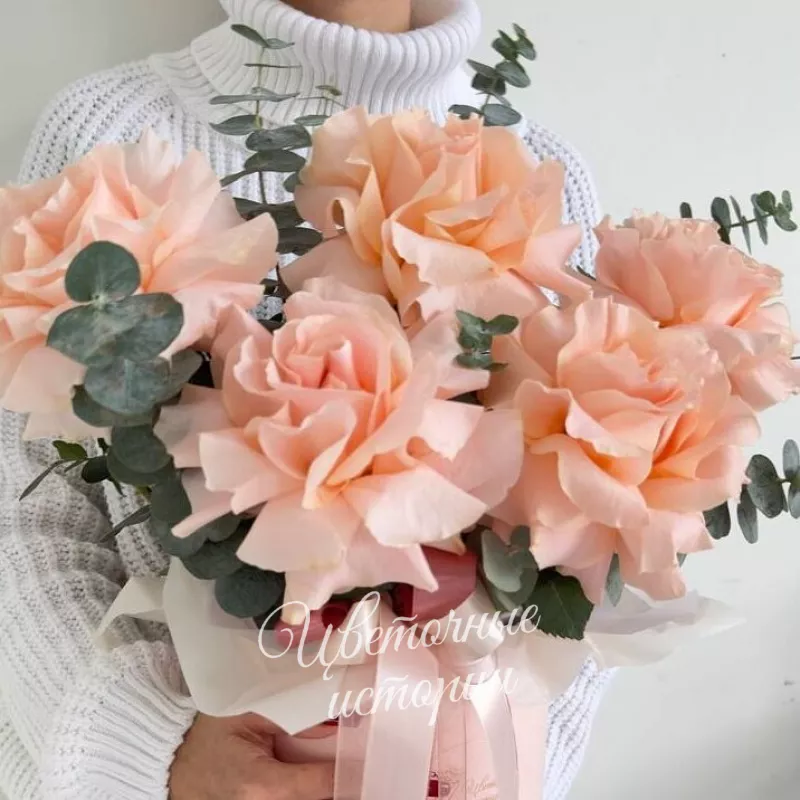 Композиция в коробке &laquo;Нежные объятия&raquo; 2