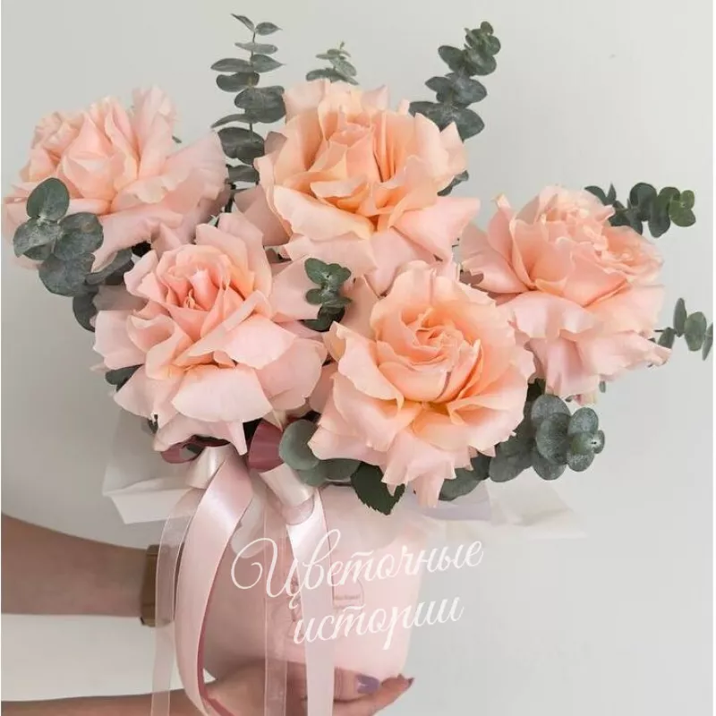 Композиция в коробке &laquo;Нежные объятия&raquo; 1