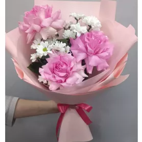 Букет Нежность с французской розой от интернет-магазина «Цветочные истории»