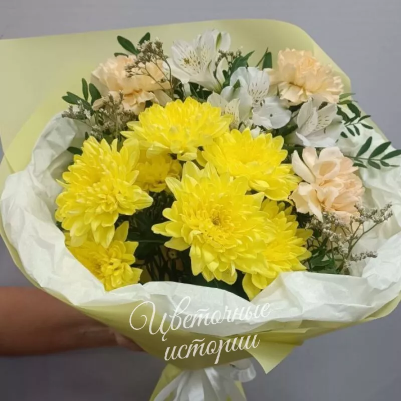 Сборный букет &laquo;Букет Нежность с желтой хризантемой&raquo; 1
