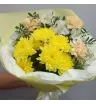 Сборный букет &laquo;Букет Нежность с желтой хризантемой&raquo; 1