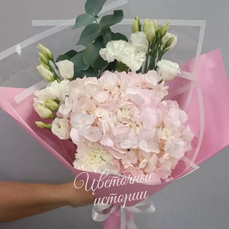 Букет &laquo;Букет с гортензией&raquo;