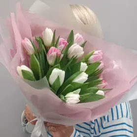 Букет тюльпанов от интернет-магазина «Цветочные истории»