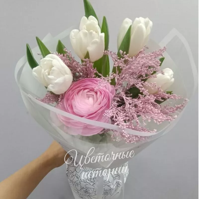 Букет с тюльпанами и ранункулюсом 1