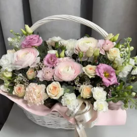 Роскошь весеннего сада от интернет-магазина «Цветочные истории»