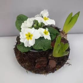 Интерьерная композиция от интернет-магазина «Цветочные истории»