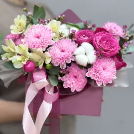 Розовая фантазия от интернет-магазина «Цветочные истории»