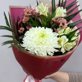 Лепестки счастья от интернет-магазина «Цветочные истории»