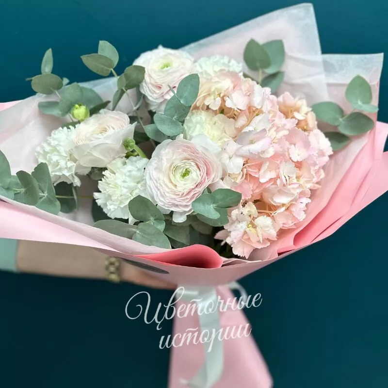 Букет с ранункулюсами &laquo;Весне навстречу&raquo; 1