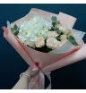 Букет с гортензией &laquo;Нежное очарование&raquo;