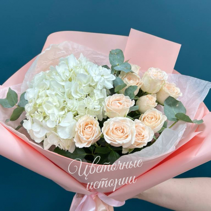 Букет с гортензией &laquo;Нежное очарование&raquo; 1