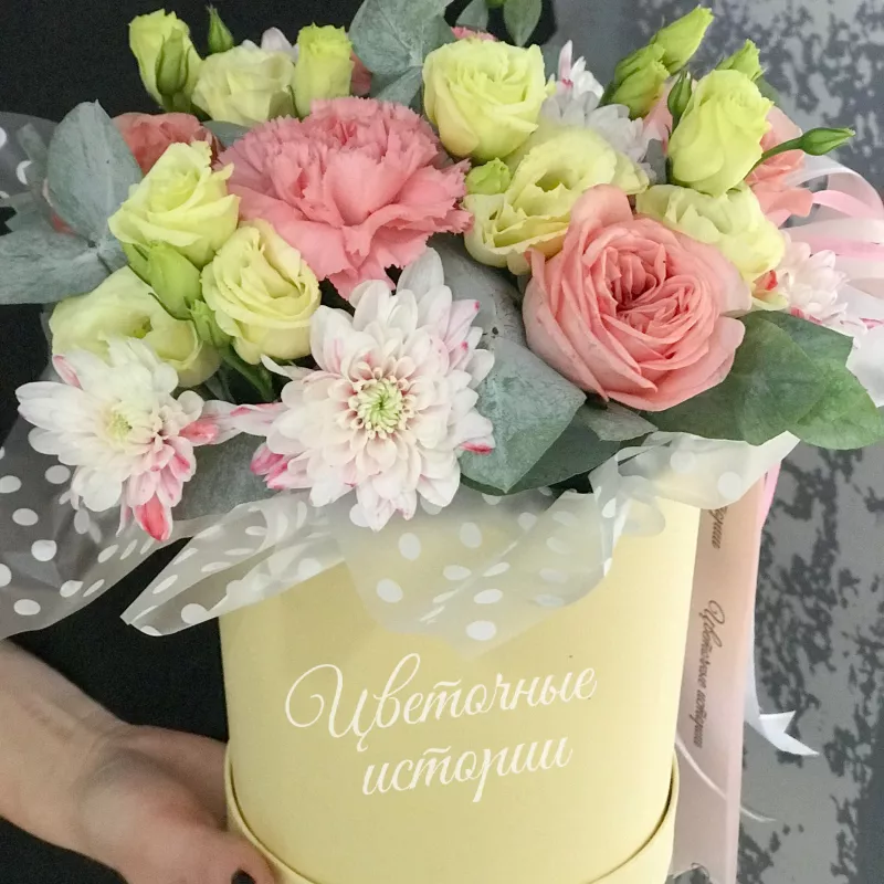 Композиция в коробке &laquo;Первая любовь&raquo; 2