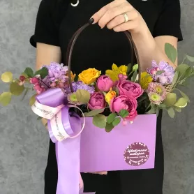 Композиция &laquo;Фантазия&raquo; от интернет-магазина «Цветочные истории»