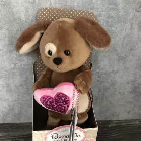 Романтичный щенок с сердечком от интернет-магазина «Цветочные истории»