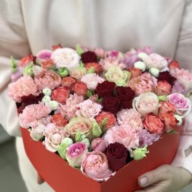 Премиум букет «Моя любовь» от интернет-магазина «Цветочные истории» в Ярославле