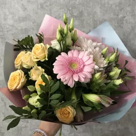 Букет &laquo;Приятная встреча&raquo; от интернет-магазина «Цветочные истории»