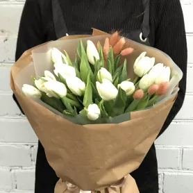 Букет &laquo;Нежность тюльпанов&raquo; от интернет-магазина «Цветочные истории»