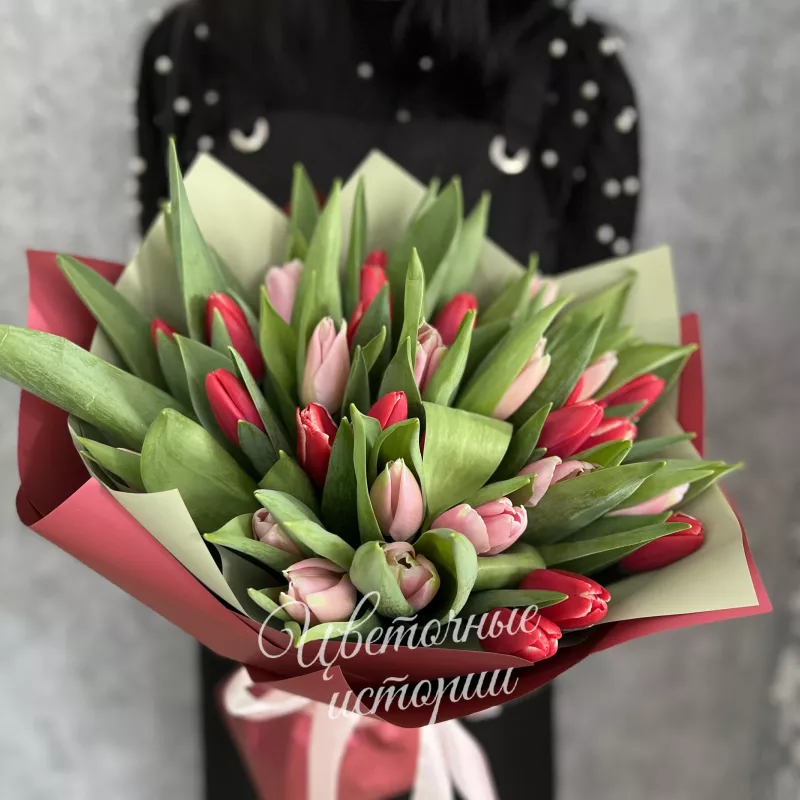 Букет &laquo;Тюльпановый микс из 35 Тюльпанов&raquo;