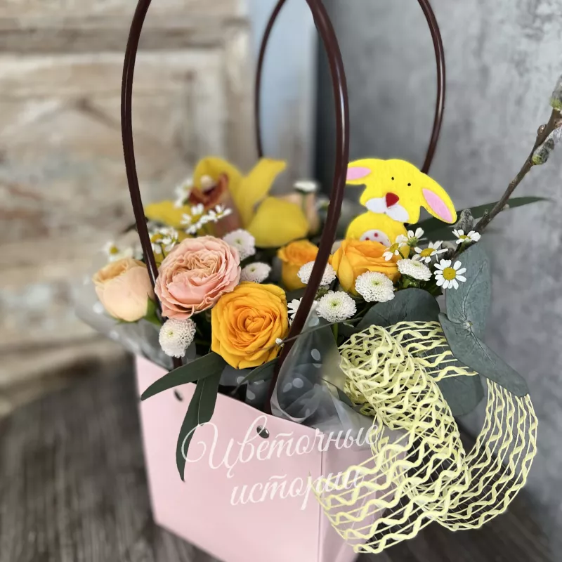 Зайчик в саду 1