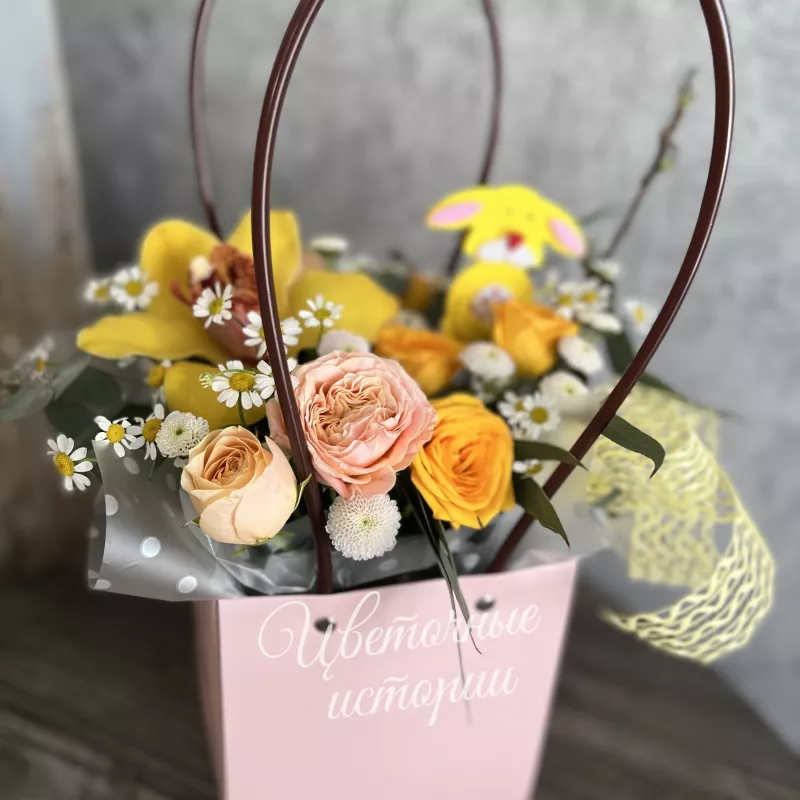 Зайчик в саду 2