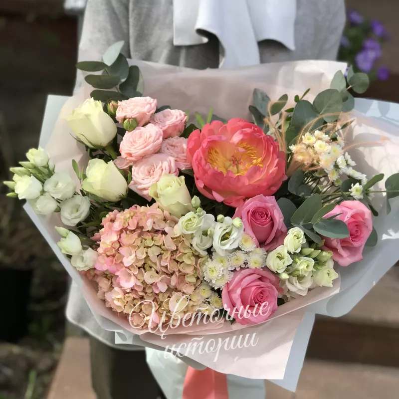 Букет из пионов &laquo;Яркие чувства&raquo;