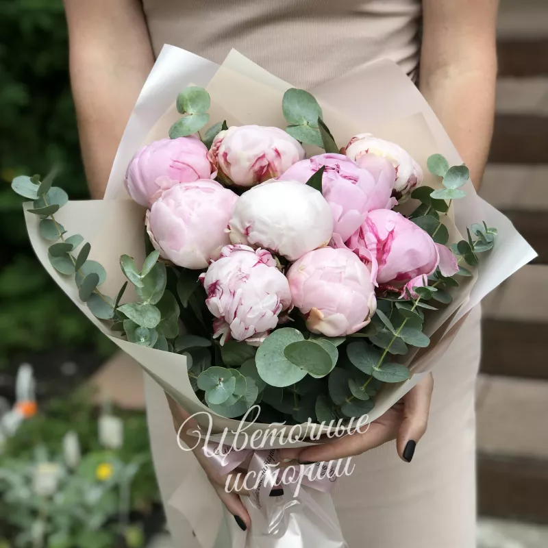 Букет из пионов &laquo;Сливочное мороженое&raquo;