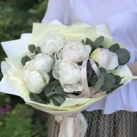 Букет из пионов &laquo;Ванильные облака&raquo; от интернет-магазина «Цветочные истории»