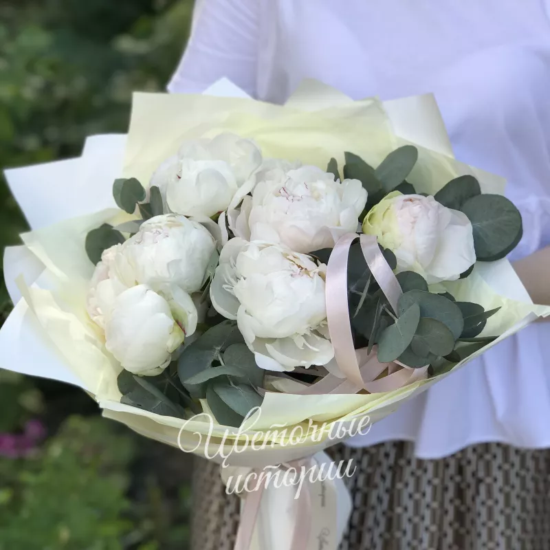 Букет из пионов &laquo;Ванильные облака&raquo;
