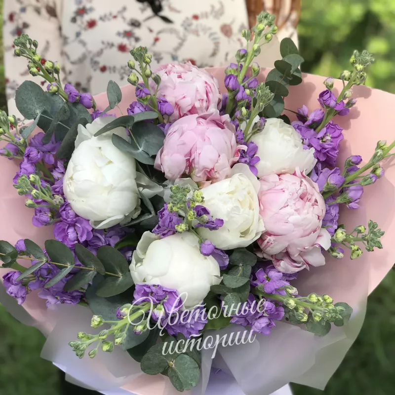 Букет из пионов &laquo;Лавандовая мечта&raquo;