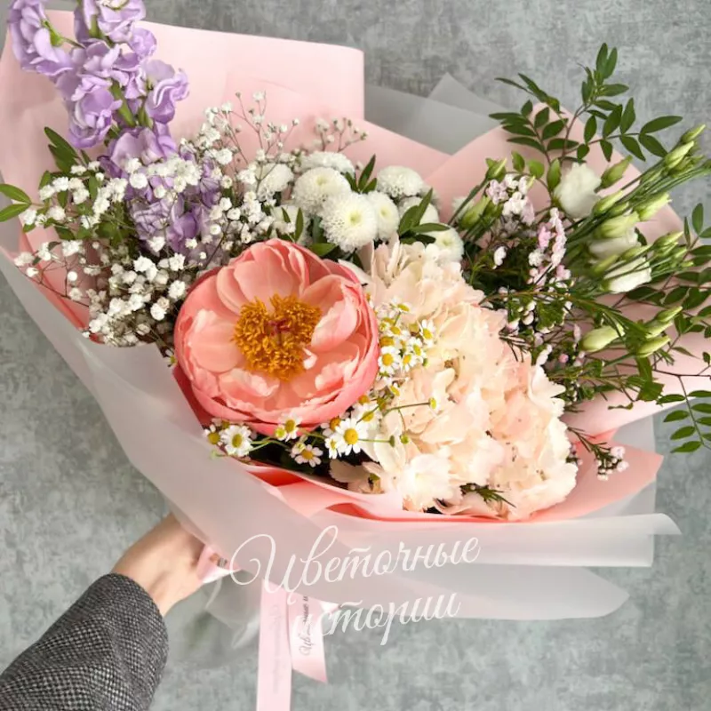 Букет из пионов &laquo;Цветущий луг&raquo;