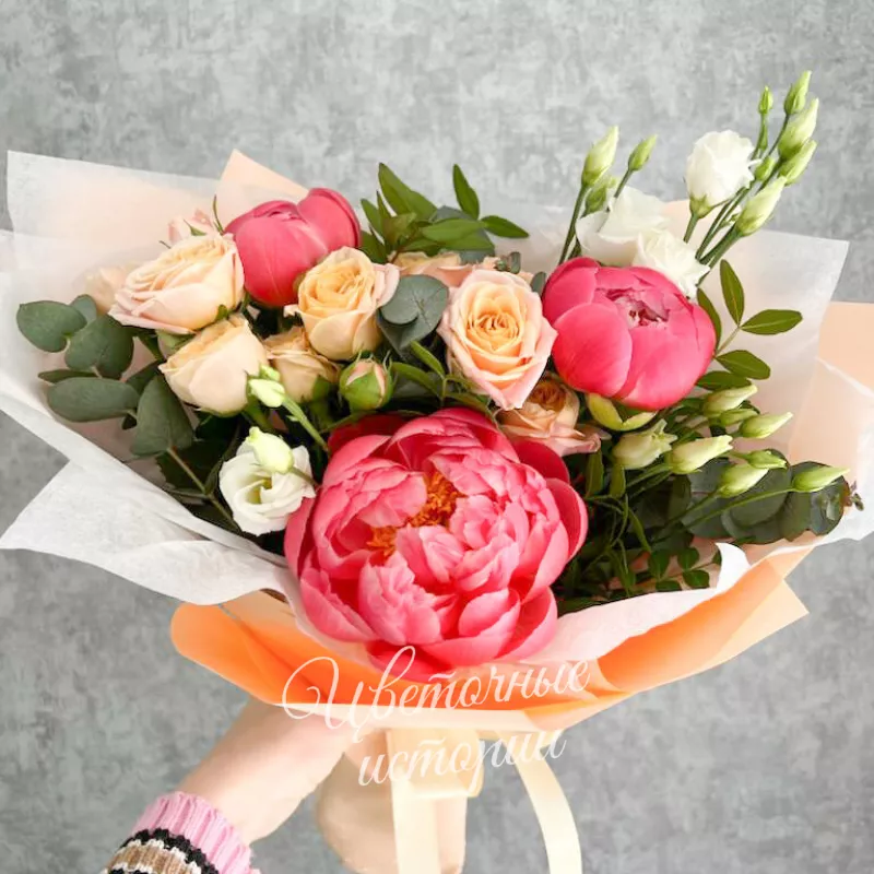 Сборный букет &laquo;Коралловый риф&raquo;