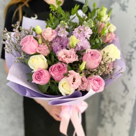 Букет &laquo;Розовое шампанское&raquo; от интернет-магазина «Цветочные истории»