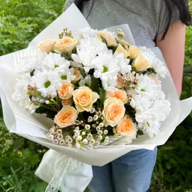 Букет &laquo;Нежное лето&raquo; от интернет-магазина «Цветочные истории»