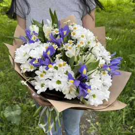 Букет &laquo;Привет лета&raquo; от интернет-магазина «Цветочные истории»