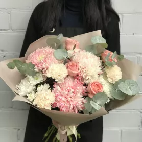 Букет &laquo;Летний сон&raquo; от интернет-магазина «Цветочные истории»