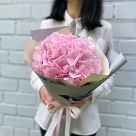 Букет &laquo;Отличница&raquo; от интернет-магазина «Цветочные истории»