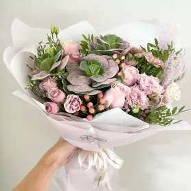 Букет &laquo;Розовый блеск&raquo; от интернет-магазина «Цветочные истории»