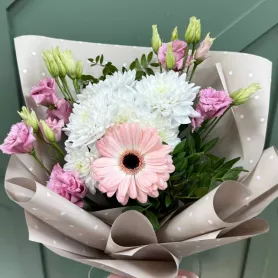 Любимому учителю от интернет-магазина «Цветочные истории»