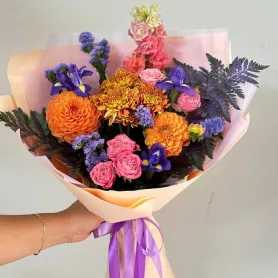 Летняя радуга от интернет-магазина «Цветочные истории»