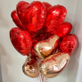 Шары фольгированные от интернет-магазина «Цветочные истории»